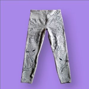 NWT Black and White Athleta Leggings